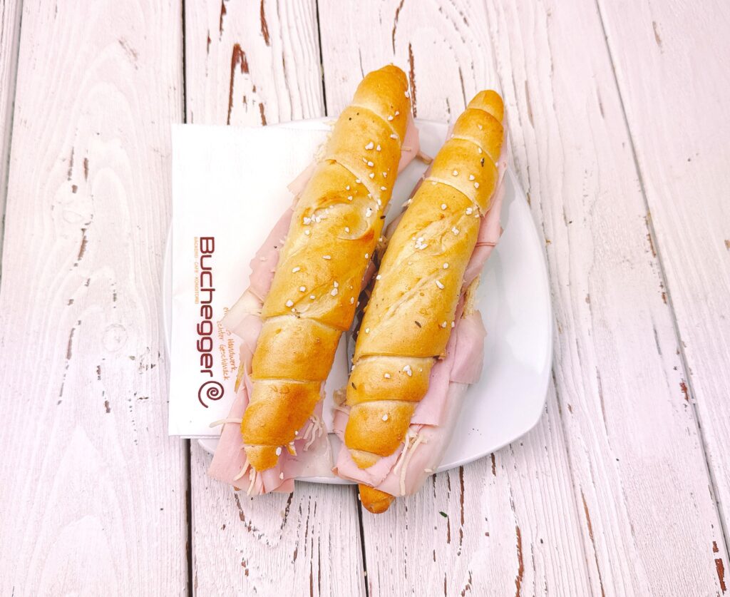 Belegte Laugenstange - Buchegger